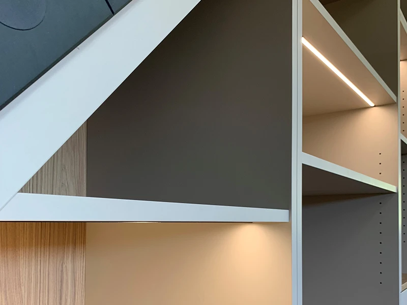Eclairage LED dans escalier sur mesure